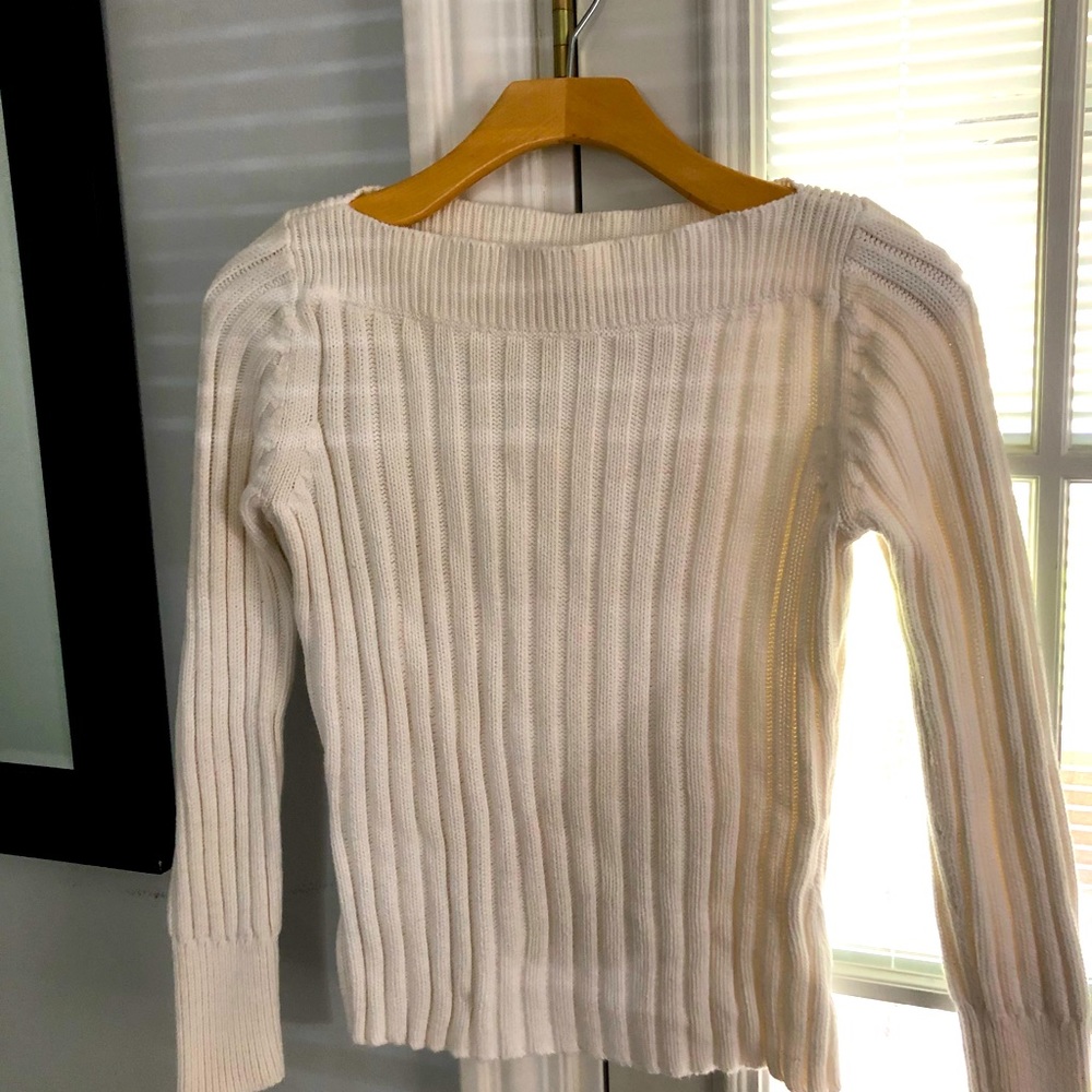 White ribbed Banana Republic size small sweater
